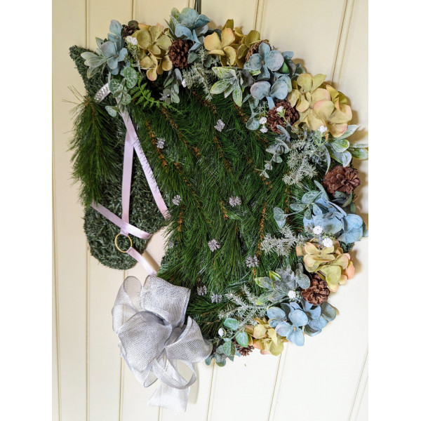 Sapphire Horse head Wreath