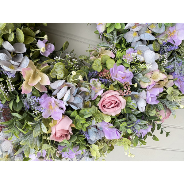 Dusk to Dawn Luxury Wreath