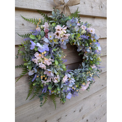 Blue Blossom Daisy Wreath