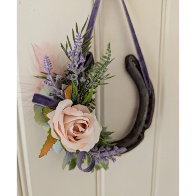 Floral Horseshoe 