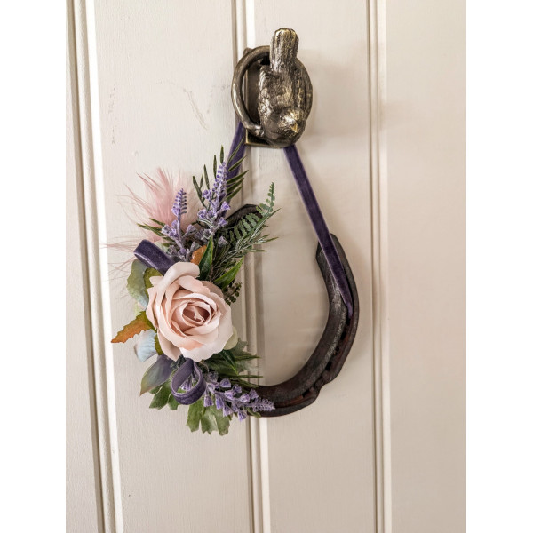 Floral Horseshoe 