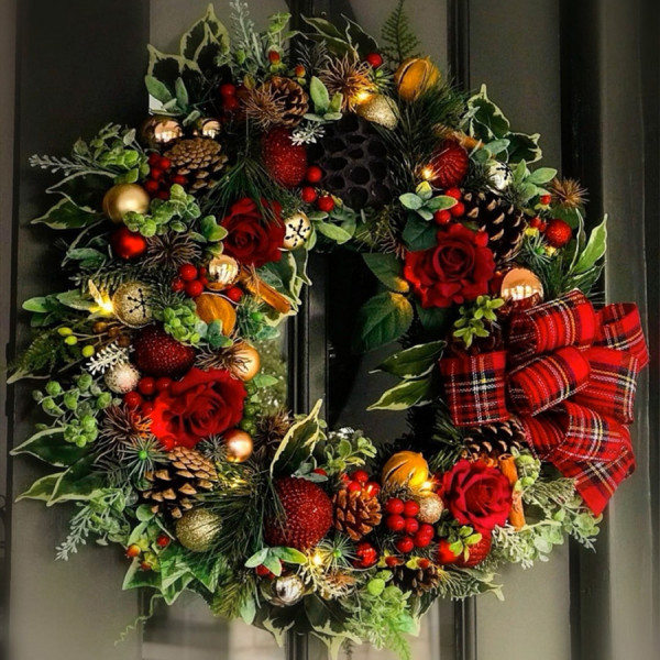 Highland Christmas Wreath