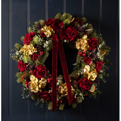 Red Rose Christmas Supreme Wreath